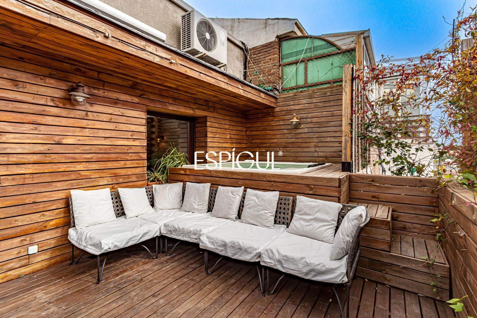 3 bedroom Penthouse for sale in Madrid city - € 1,339,000 (Ref: 10016291)