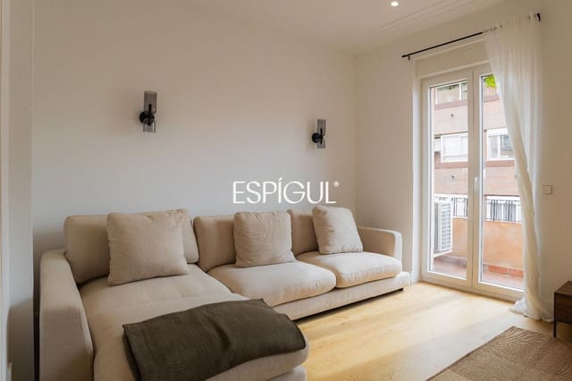 3 bedroom Flat for sale in Argüelles, Madrid city - € 1,149,000 (Ref: 10033259)