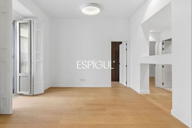 2 makuuhuone Asunto myytävänä paikassa Universidad, Madrid kaupunki mukana 
autotalli - 735 000 € (Ref: 10095477)