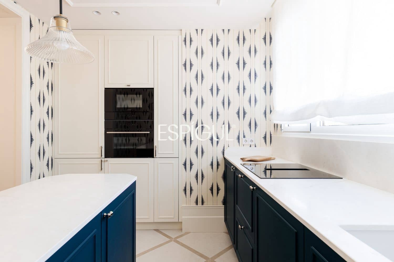 Piso de 2 habitaciones en Madrid ciudad en venta - 2.750.000 € (Ref: 10095717)