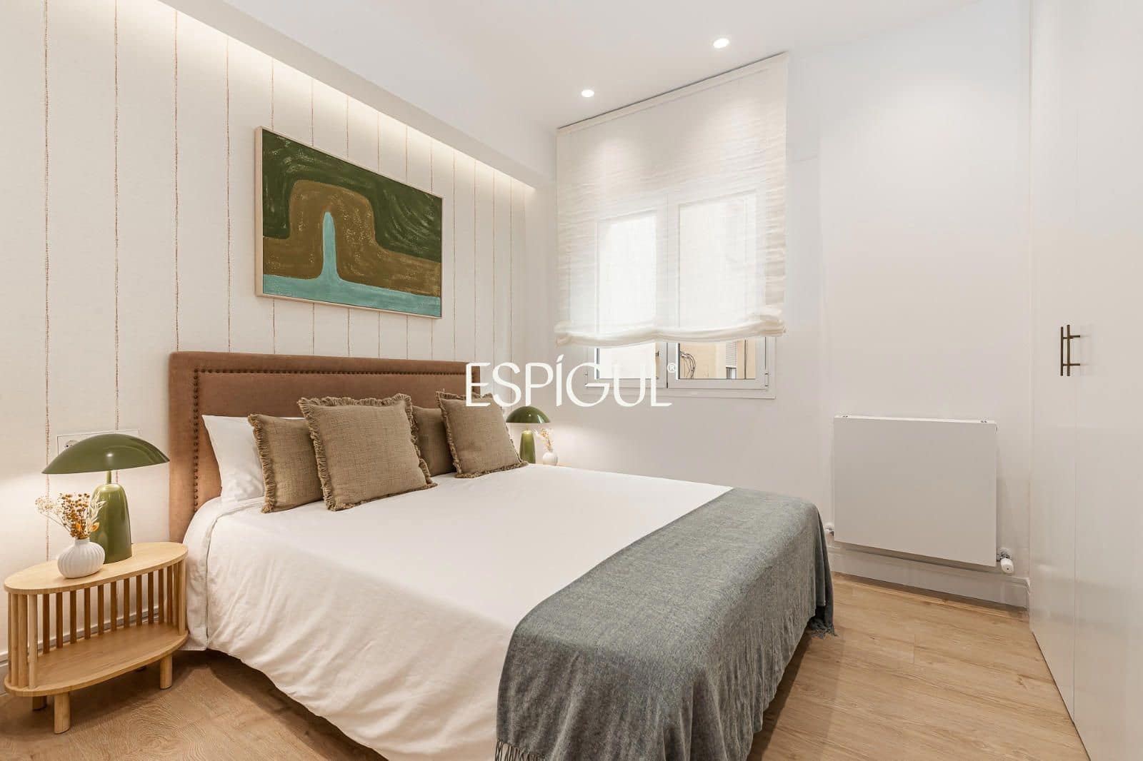 4 bedroom Flat for sale in Madrid city with garage - € 1,550,000 (Ref: 10120898)