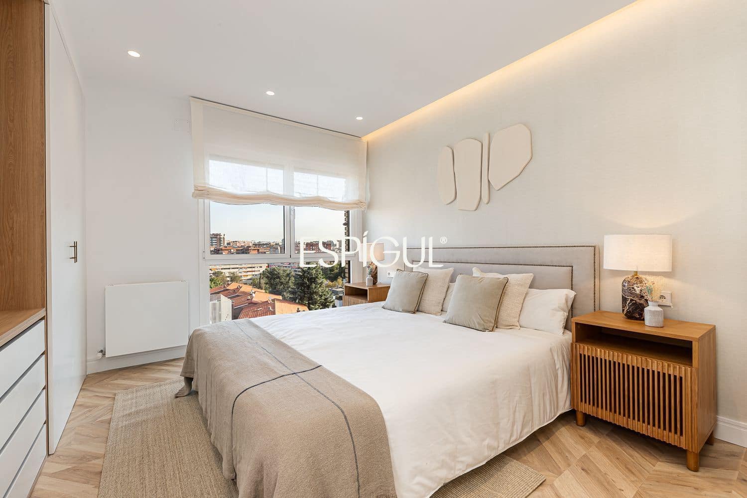 4 sovrum Lägenhet till salu i Madrid stad med pool garage - 1 399 000 € (Ref: 10121063)