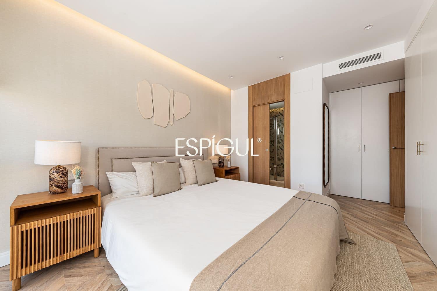 4 sovrum Lägenhet till salu i Madrid stad med pool garage - 1 399 000 € (Ref: 10121063)