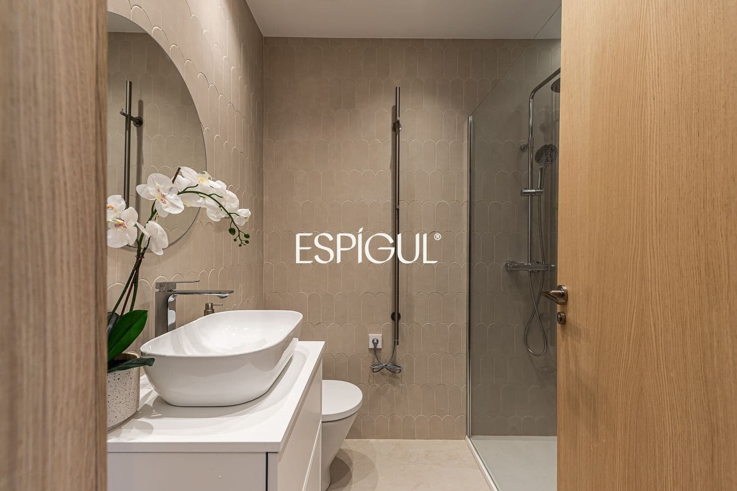 4 sovrum Lägenhet till salu i Madrid stad med pool garage - 1 399 000 € (Ref: 10121063)