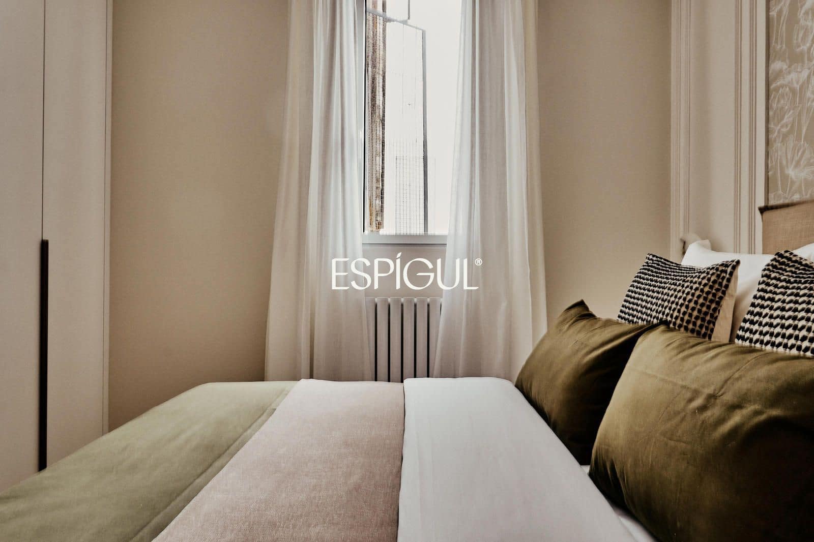 2 soveværelse Lejlighed til salg i Madrid by - € 1.279.000 (Ref: 10158569)