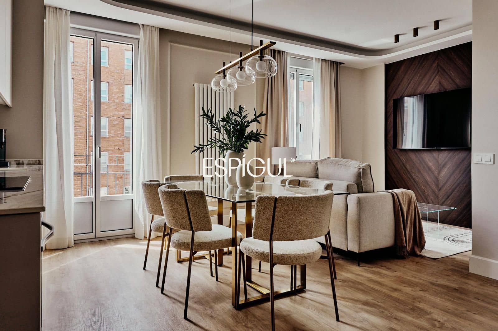 2 soveværelse Lejlighed til salg i Madrid by - € 1.279.000 (Ref: 10158569)