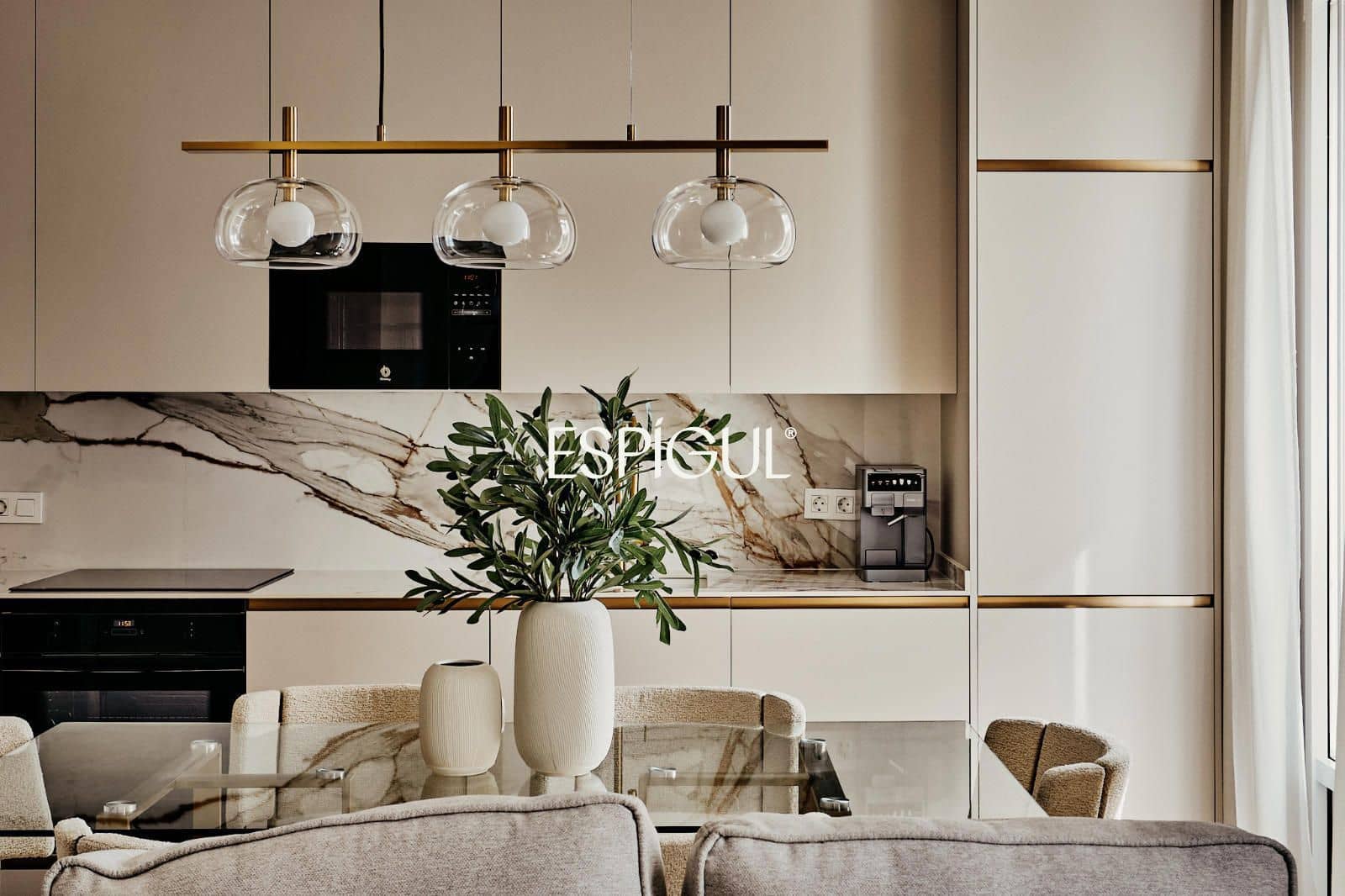 2 soveværelse Lejlighed til salg i Madrid by - € 1.279.000 (Ref: 10158569)