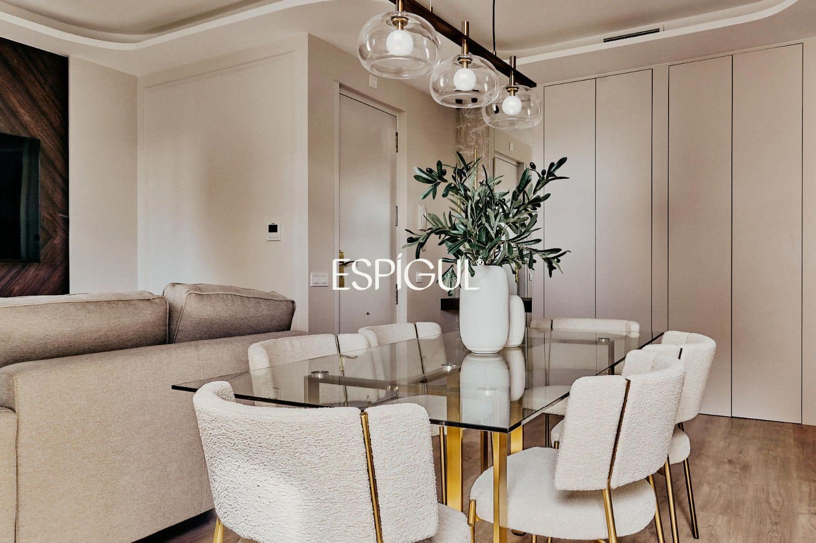 2 soveværelse Lejlighed til salg i Madrid by - € 1.279.000 (Ref: 10158569)