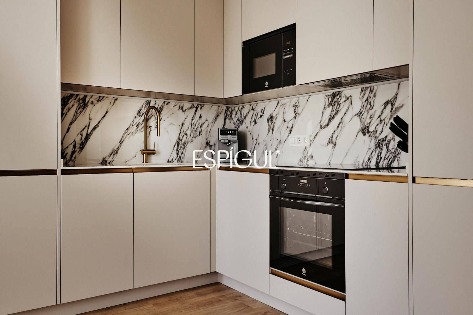 2 soverom Leilighet til salgs i Madrid by - € 1 069 000 (Ref: 10158570)