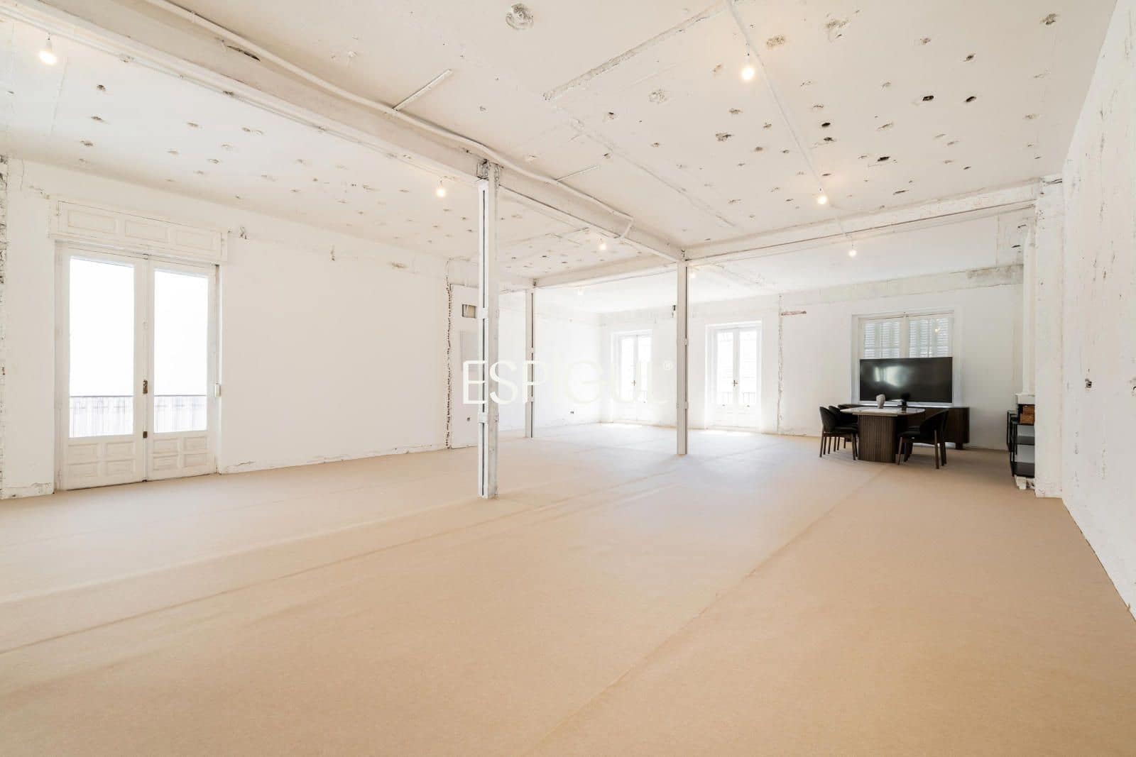 Piso de 3 habitaciones en Madrid ciudad en venta - 3.220.000 € (Ref: 10158571)