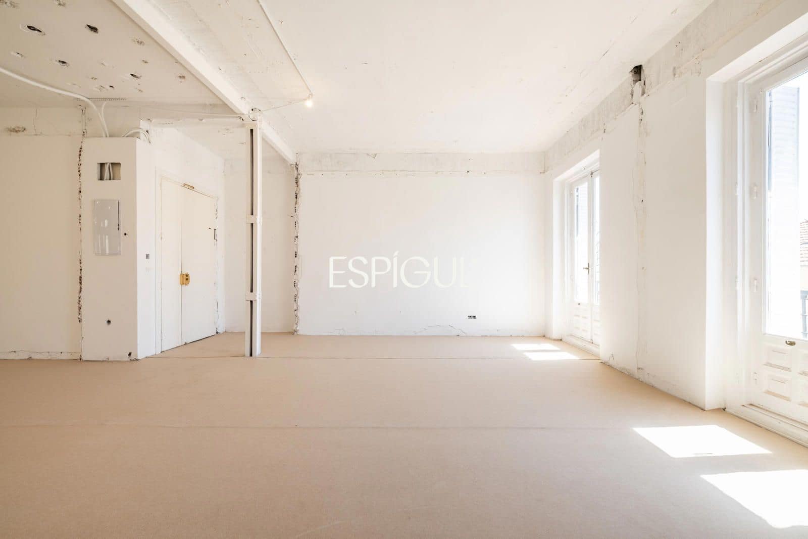Piso de 3 habitaciones en Madrid ciudad en venta - 3.220.000 € (Ref: 10158571)