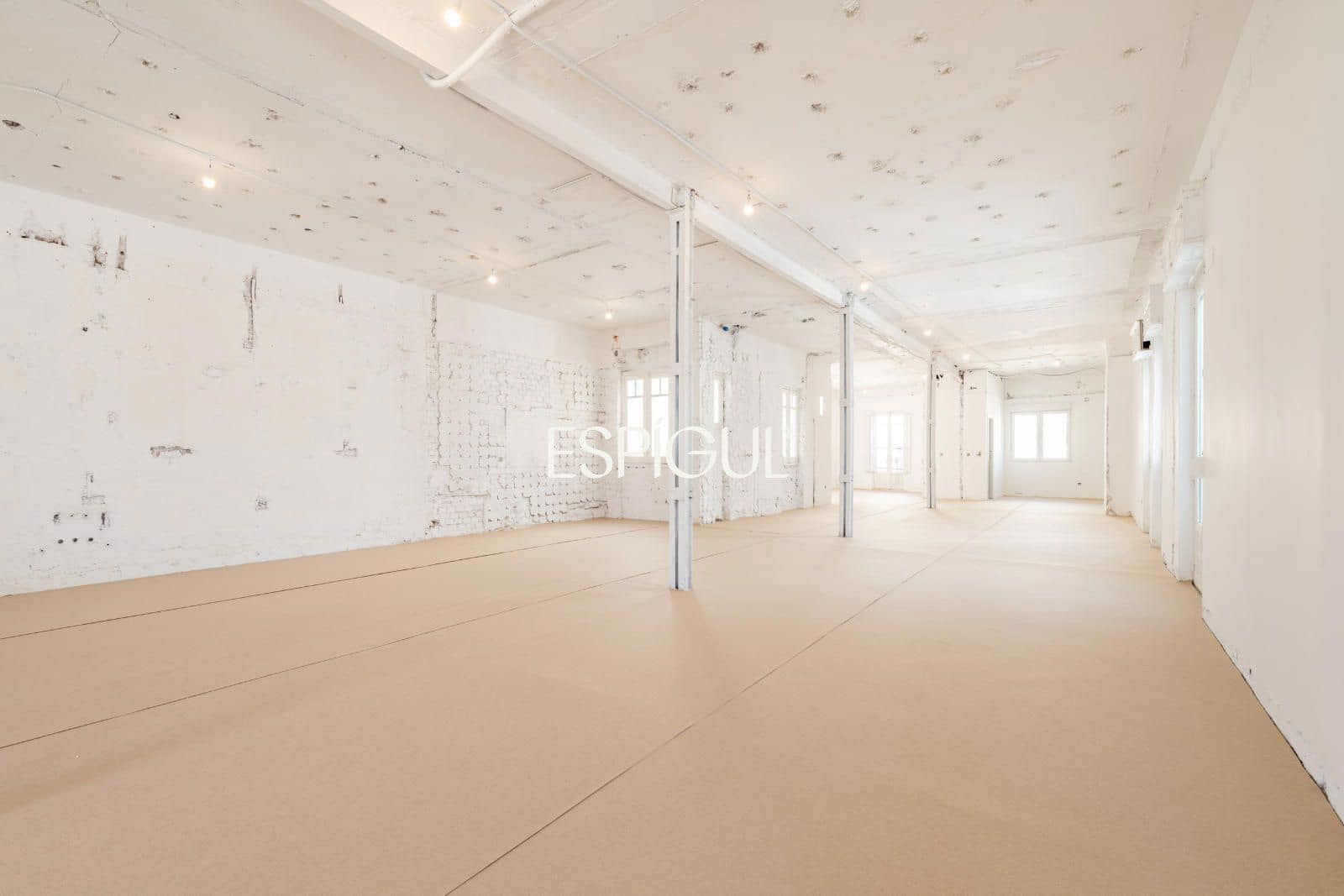 Piso de 3 habitaciones en Madrid ciudad en venta - 3.220.000 € (Ref: 10158571)