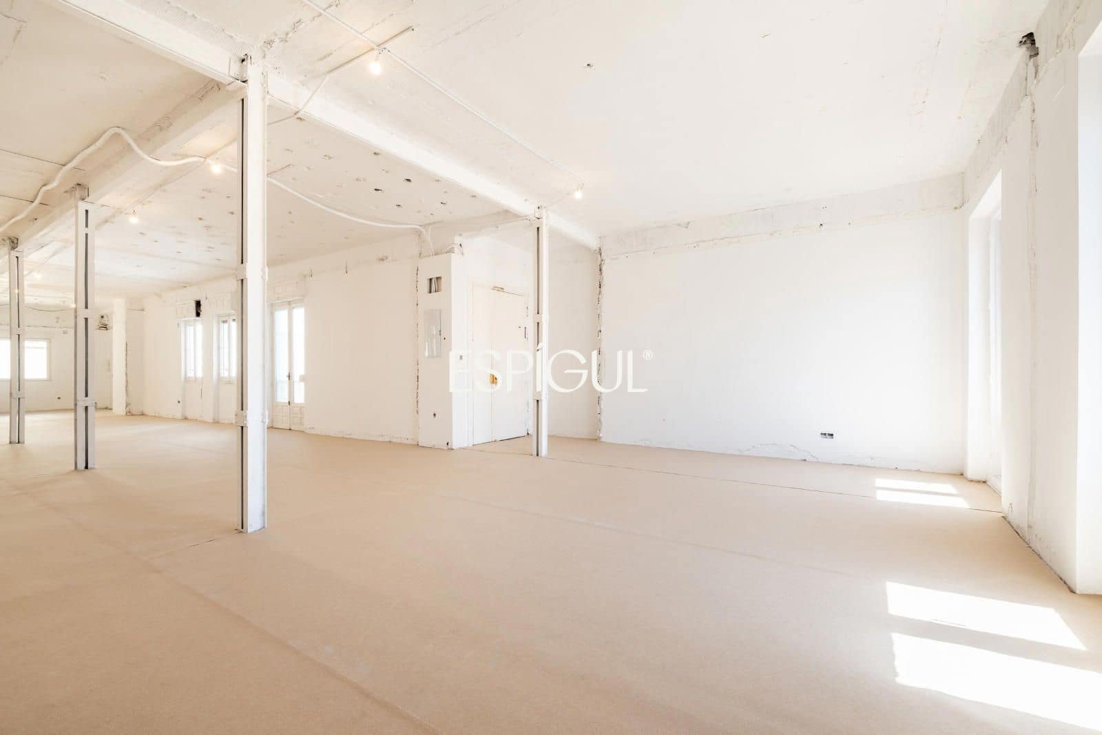 Piso de 3 habitaciones en Madrid ciudad en venta - 3.220.000 € (Ref: 10158571)