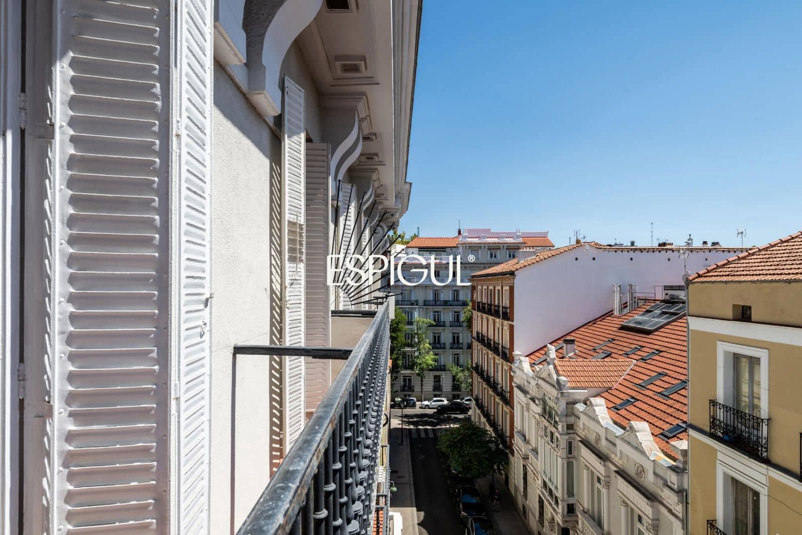 Piso de 3 habitaciones en Madrid ciudad en venta - 3.220.000 € (Ref: 10158571)