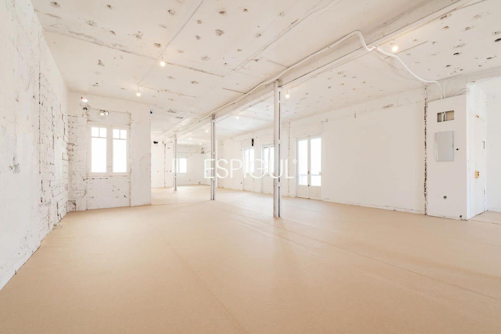Piso de 3 habitaciones en Madrid ciudad en venta - 3.220.000 € (Ref: 10158571)