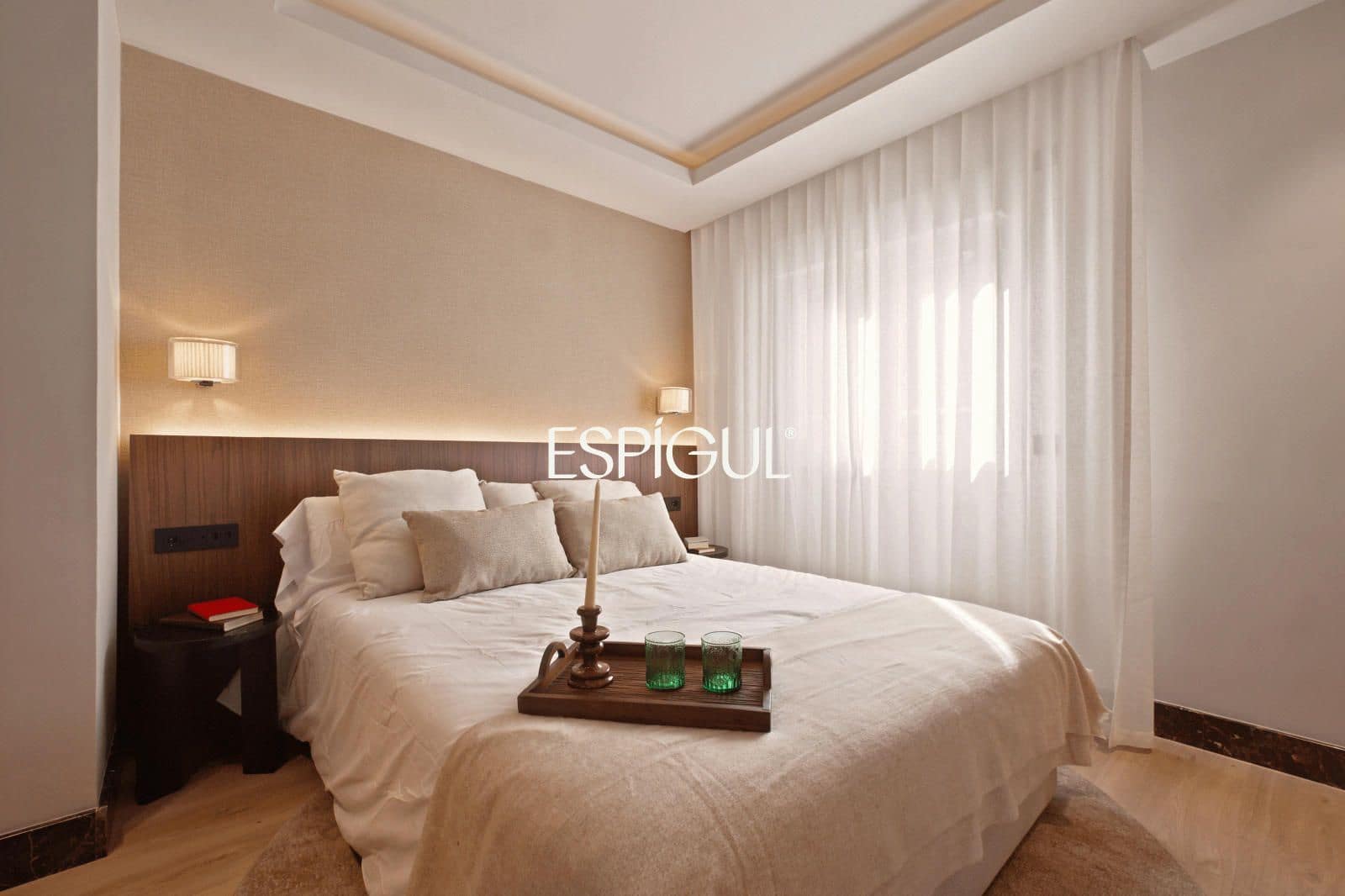 2 soverom Penthouse til salgs i Madrid by med garasje - € 2 250 000 (Ref: 10165372)