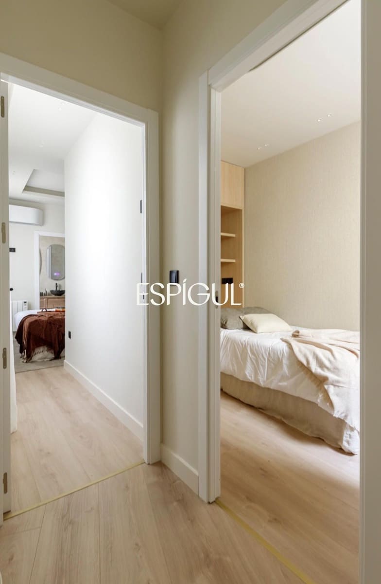 2 soveværelse Lejlighed til salg i Madrid by - € 1.200.000 (Ref: 10165450)