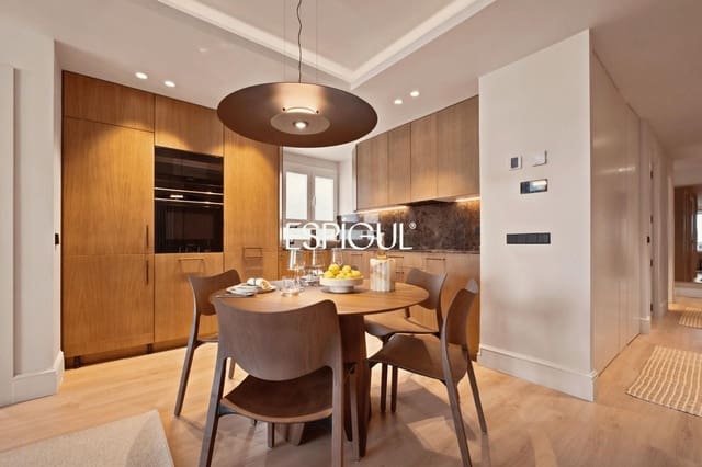 2 soveværelse Lejlighed til salg i Recoletos, Madrid by - € 1.750.000 (Ref: 10165451)