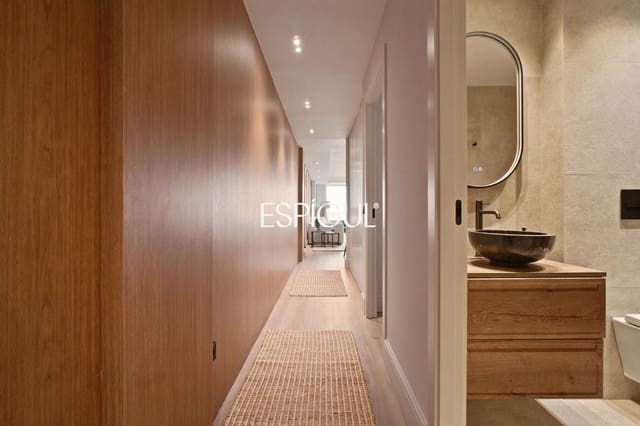 2 soveværelse Lejlighed til salg i Recoletos, Madrid by - € 1.750.000 (Ref: 10165451)
