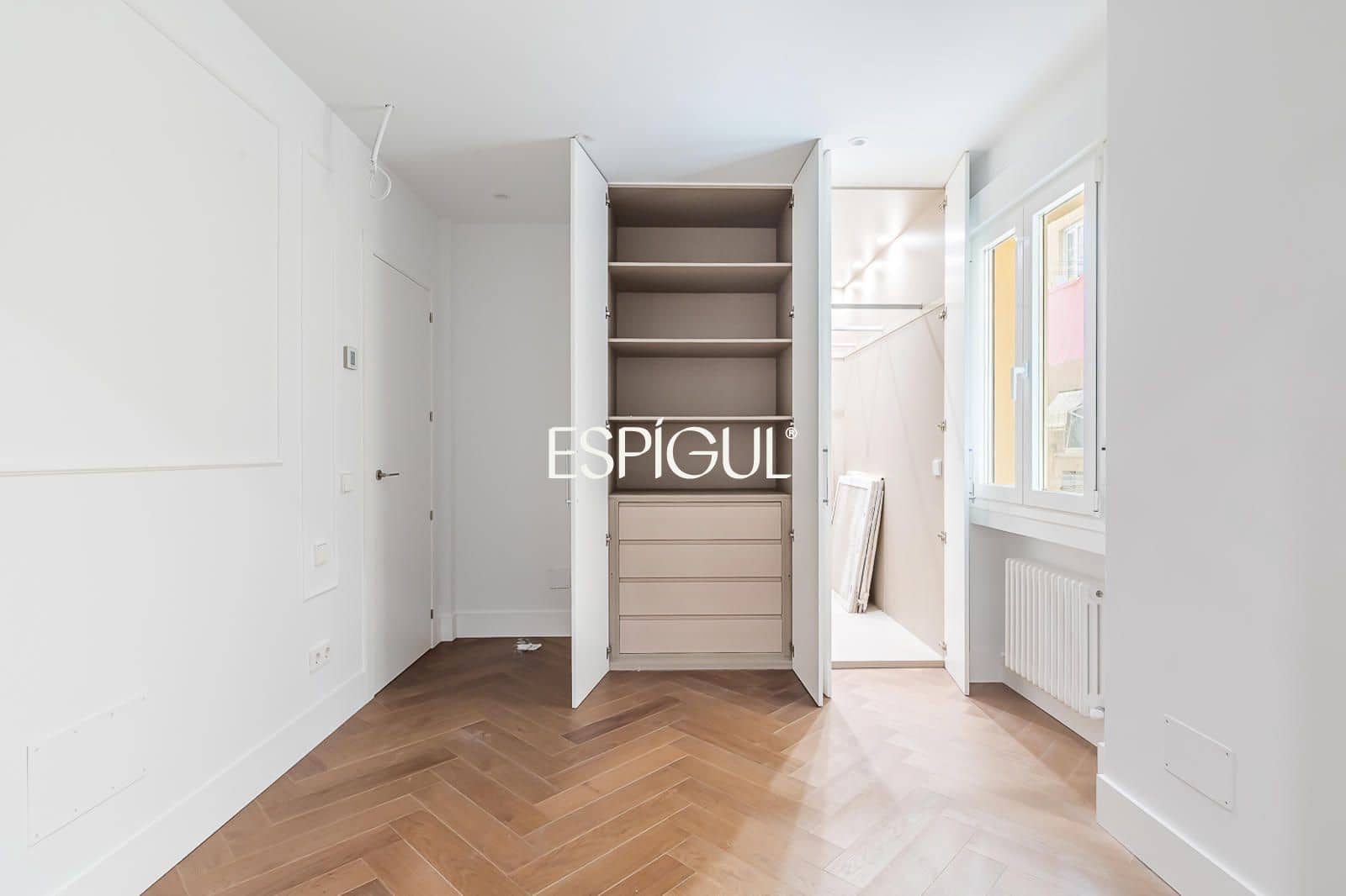 2 soveværelse Lejlighed til salg i Madrid by - € 1.250.000 (Ref: 10165685)