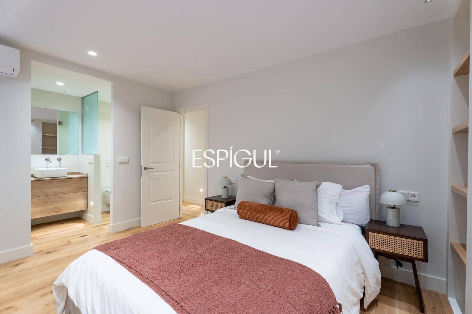 3 soverom Leilighet til salgs i Madrid by med garasje - € 2 690 000 (Ref: 10165687)