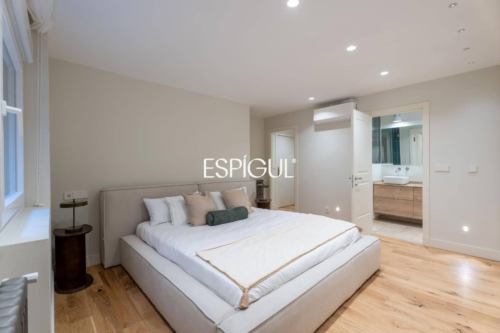 3 soverom Leilighet til salgs i Madrid by med garasje - € 2 690 000 (Ref: 10165687)
