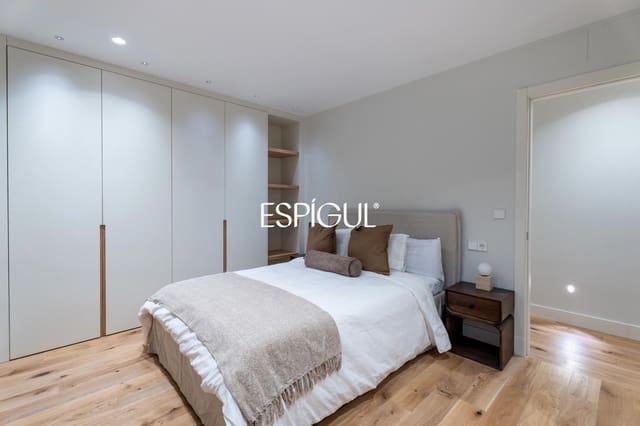 Piso de 3 habitaciones en Castellana, Madrid ciudad en venta con garaje - 2.690.000 € (Ref: 10165687)