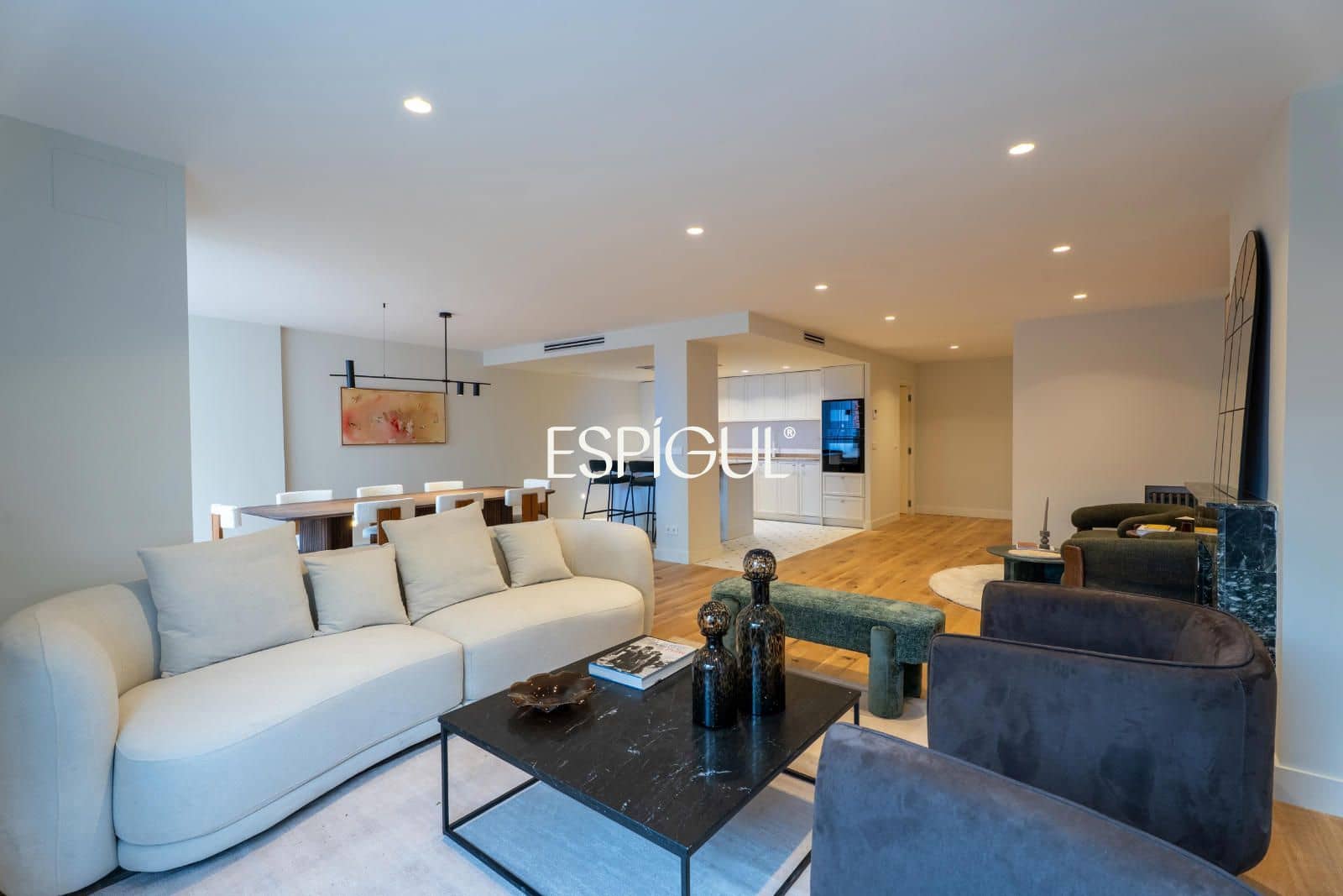 3 soverom Leilighet til salgs i Madrid by med garasje - € 2 690 000 (Ref: 10165687)