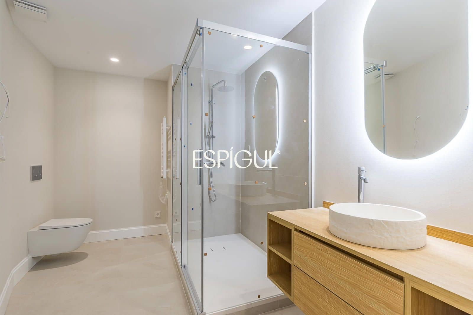 3 bedroom Flat for sale in Madrid city with garage - € 2,600,000 (Ref: 10165688)