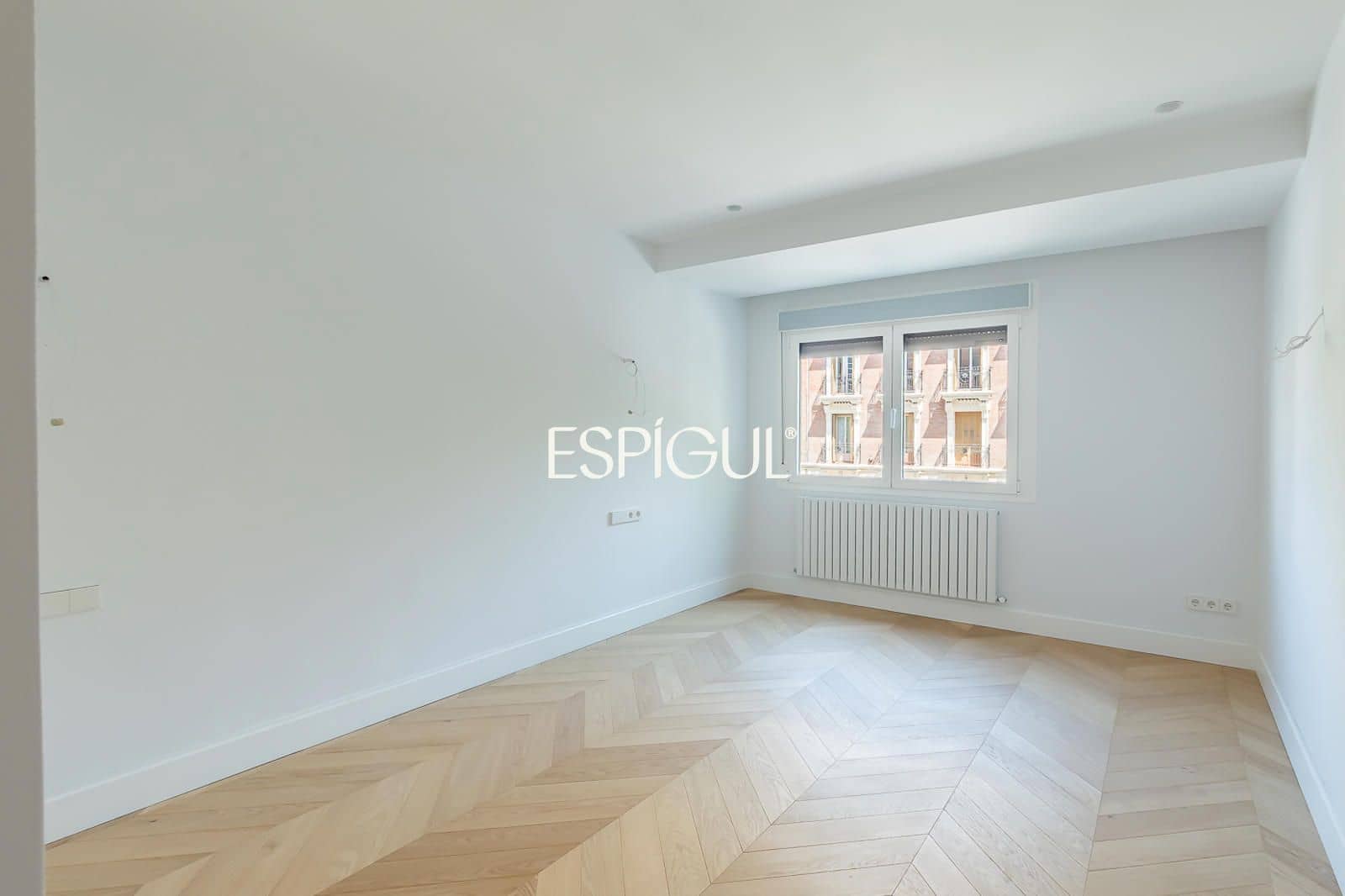 3 bedroom Flat for sale in Madrid city with garage - € 2,600,000 (Ref: 10165688)