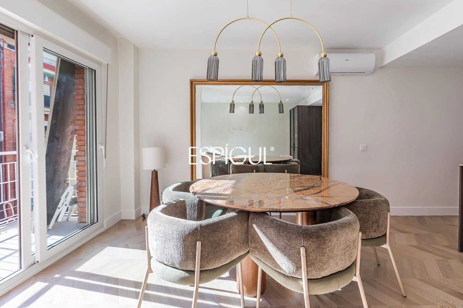 2 bedroom Flat for sale in Madrid city - € 895,000 (Ref: 10165689)