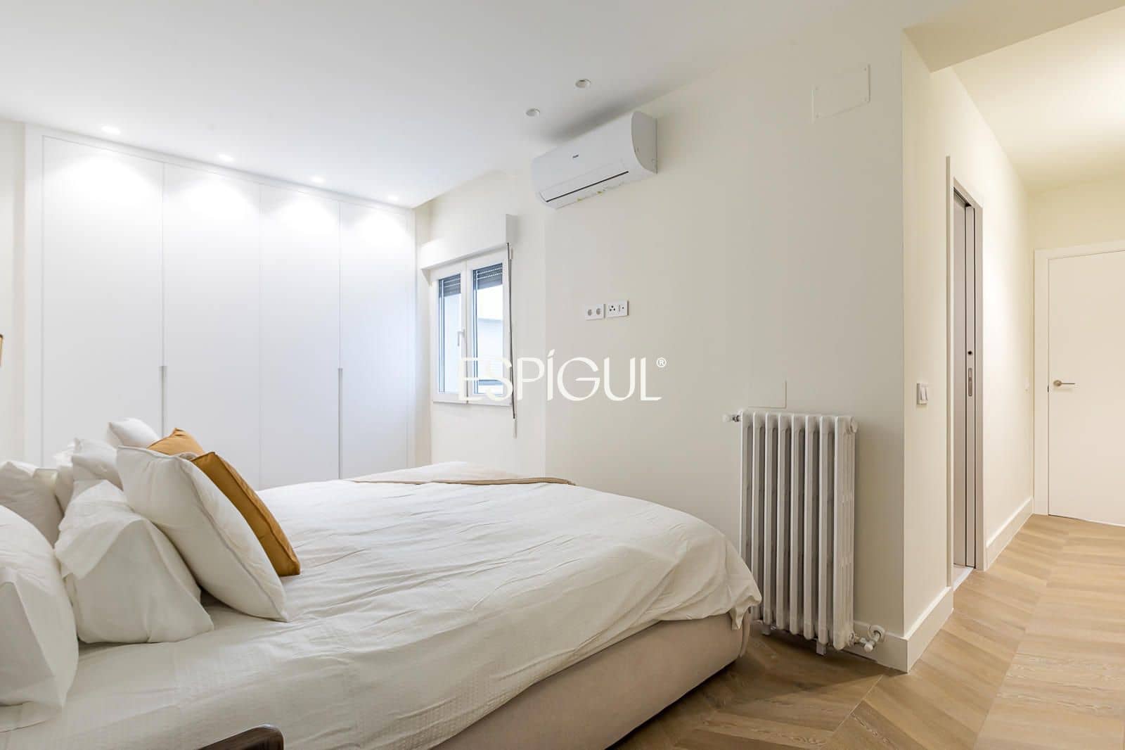 2 bedroom Flat for sale in Madrid city - € 895,000 (Ref: 10165689)