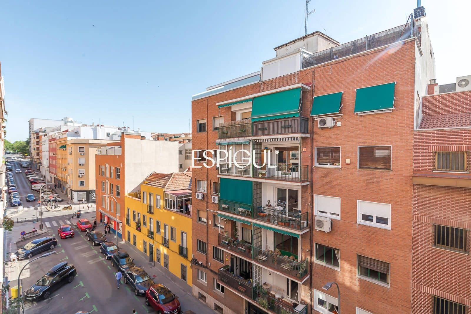 2 bedroom Flat for sale in Madrid city - € 895,000 (Ref: 10165689)