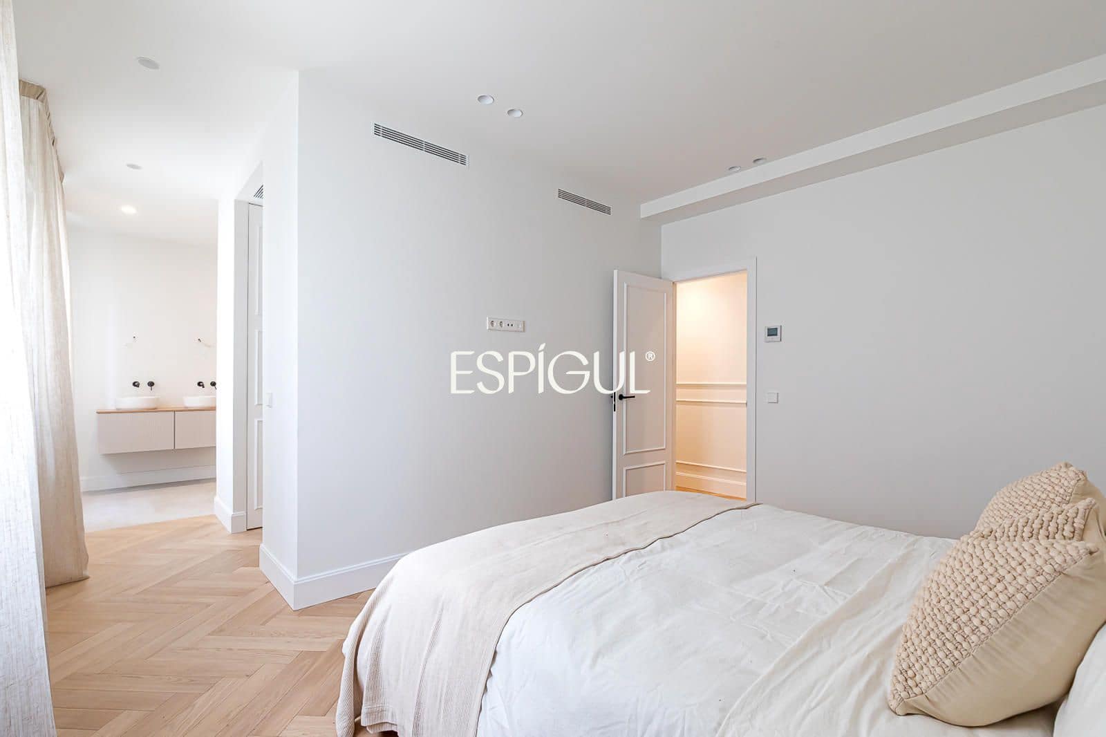 3 soveværelse Lejlighed til salg i Madrid by - € 2.690.000 (Ref: 10165690)