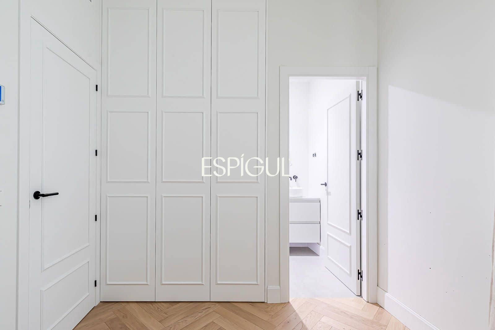 3 soveværelse Lejlighed til salg i Madrid by - € 2.690.000 (Ref: 10165690)