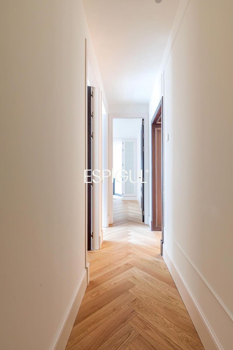 3 soveværelse Lejlighed til salg i Madrid by - € 2.300.000 (Ref: 10165692)