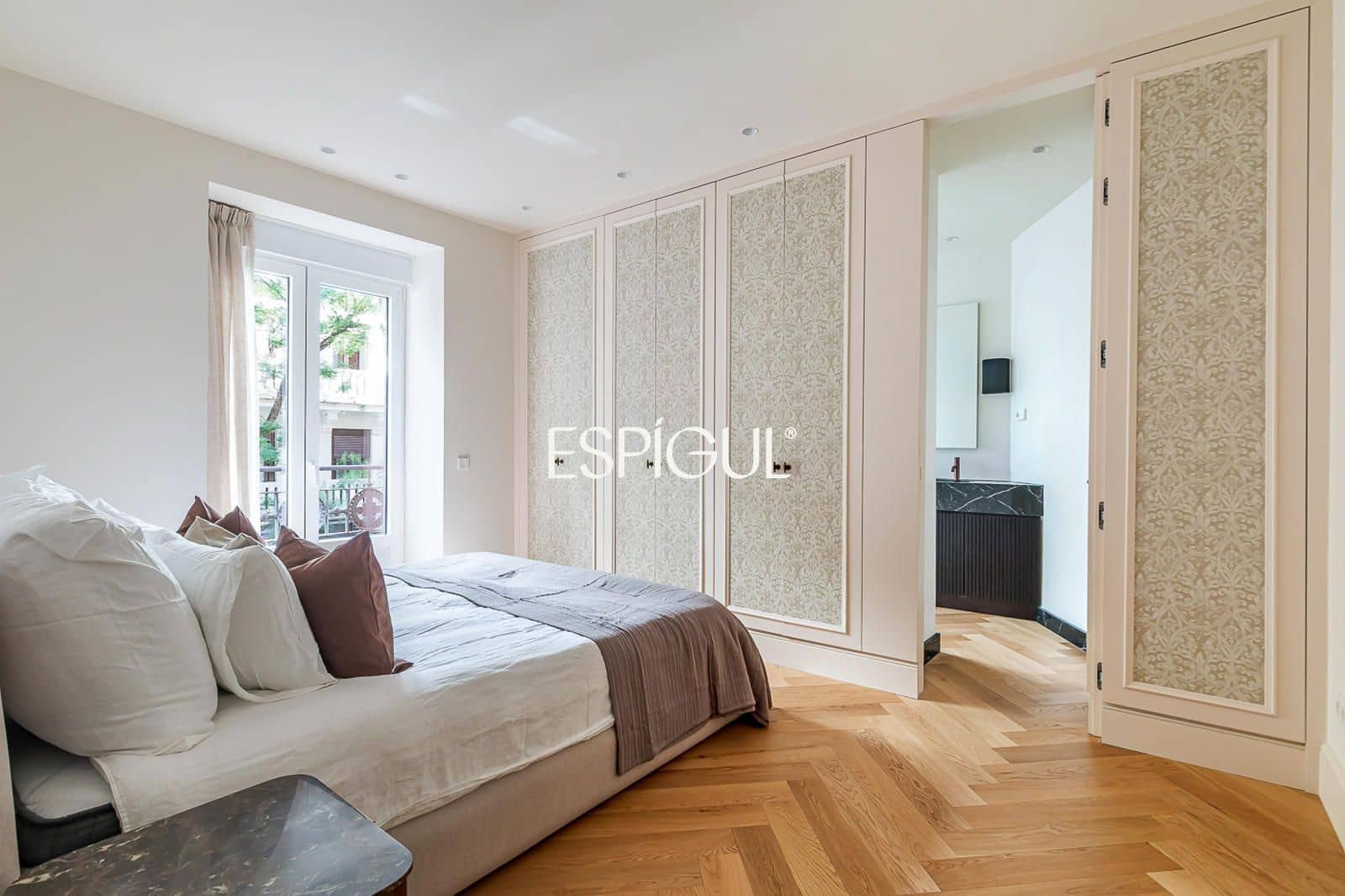 3 soveværelse Lejlighed til salg i Madrid by - € 2.300.000 (Ref: 10165692)