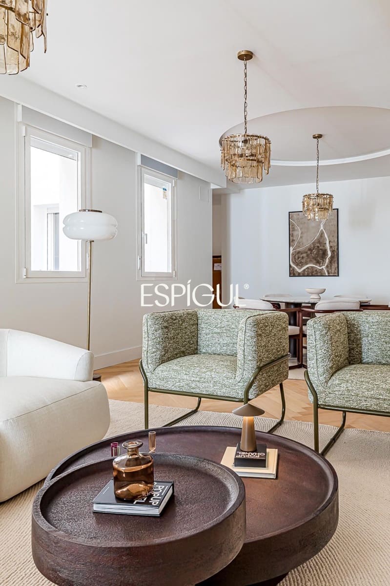 3 bedroom Flat for sale in Madrid city - € 1,490,000 (Ref: 10165693)