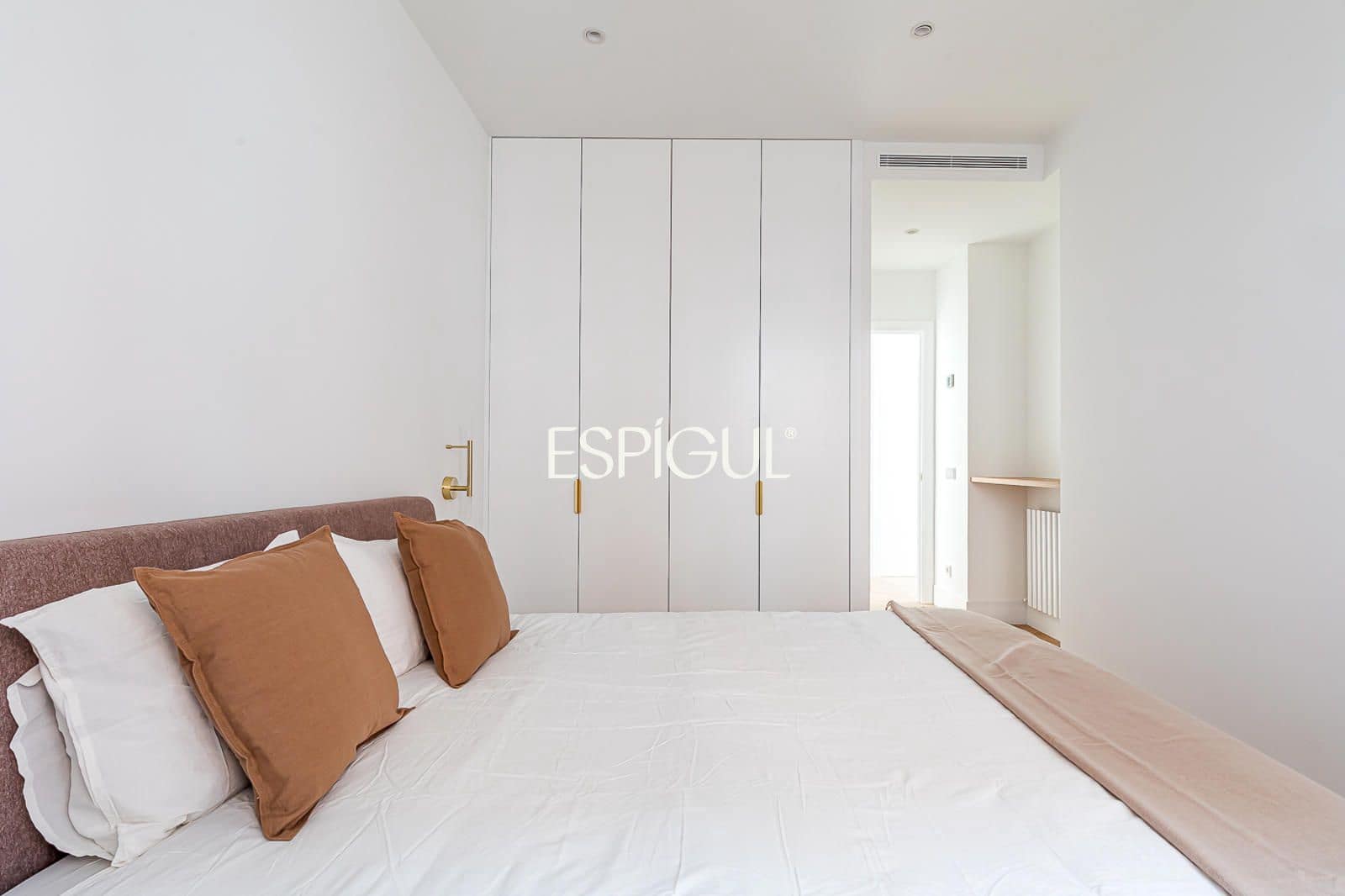 3 bedroom Flat for sale in Madrid city - € 1,490,000 (Ref: 10165693)