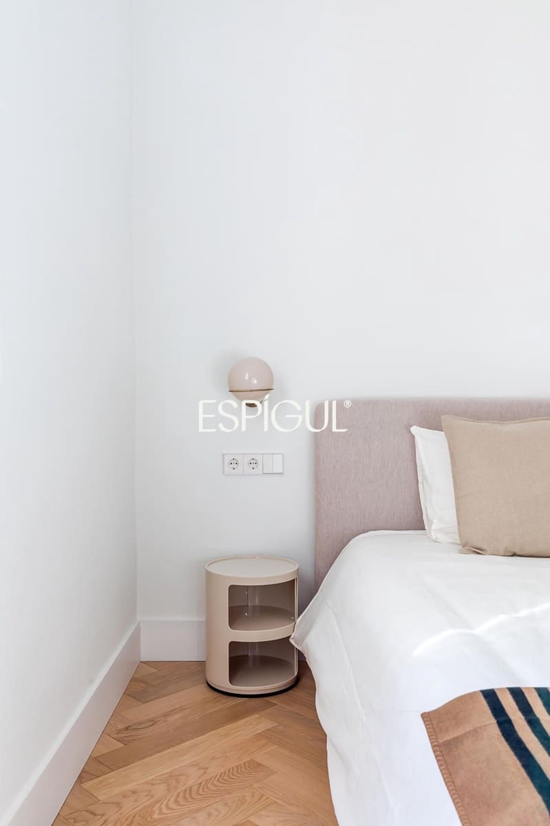 3 bedroom Flat for sale in Madrid city - € 1,490,000 (Ref: 10165693)