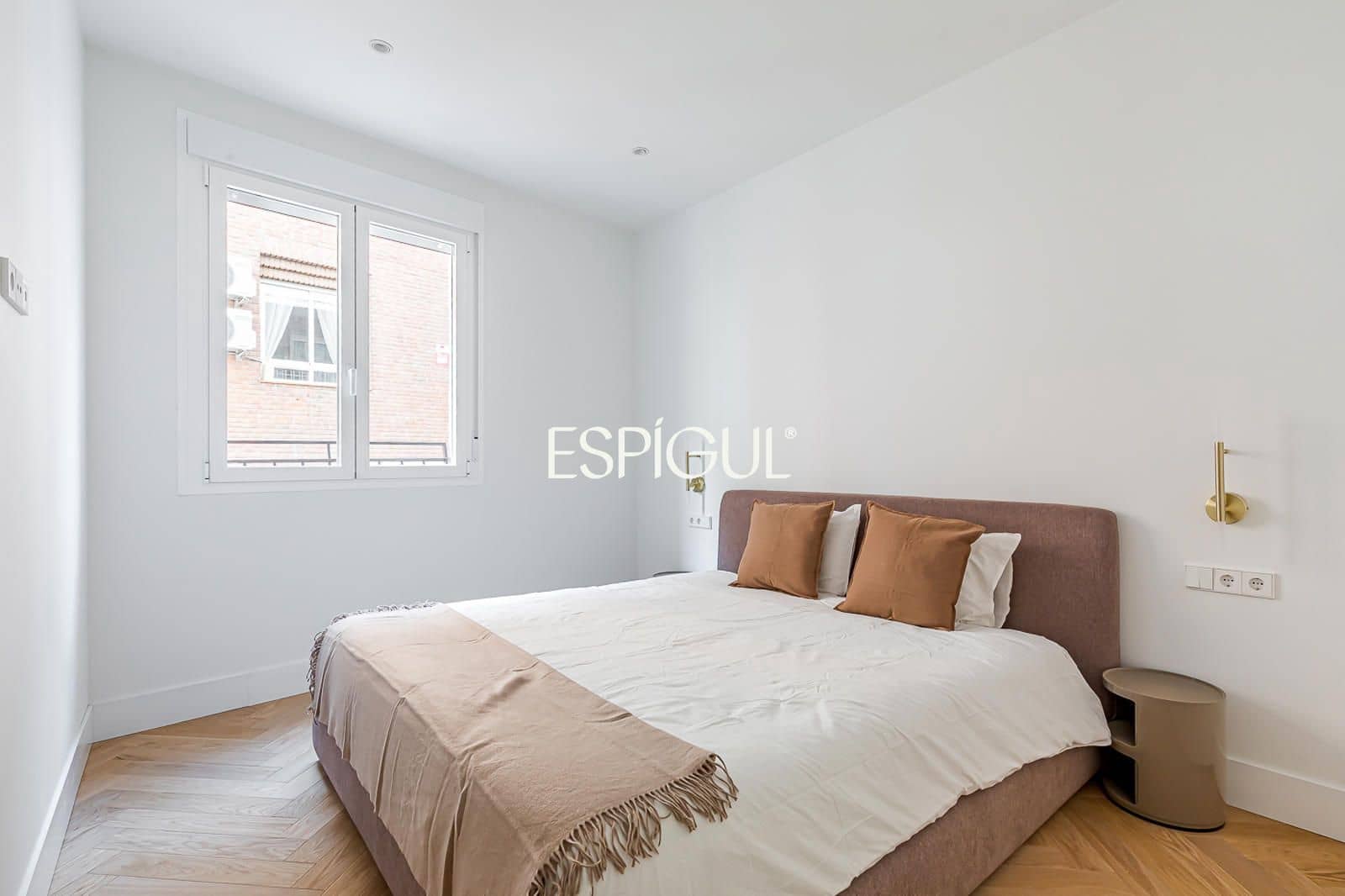3 bedroom Flat for sale in Madrid city - € 1,490,000 (Ref: 10165693)