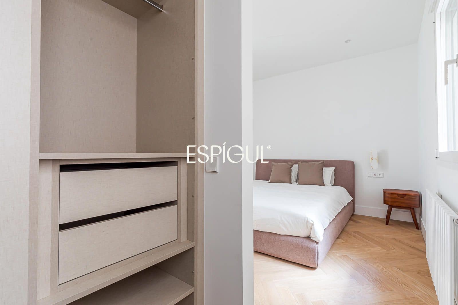 3 bedroom Flat for sale in Madrid city - € 1,490,000 (Ref: 10165693)