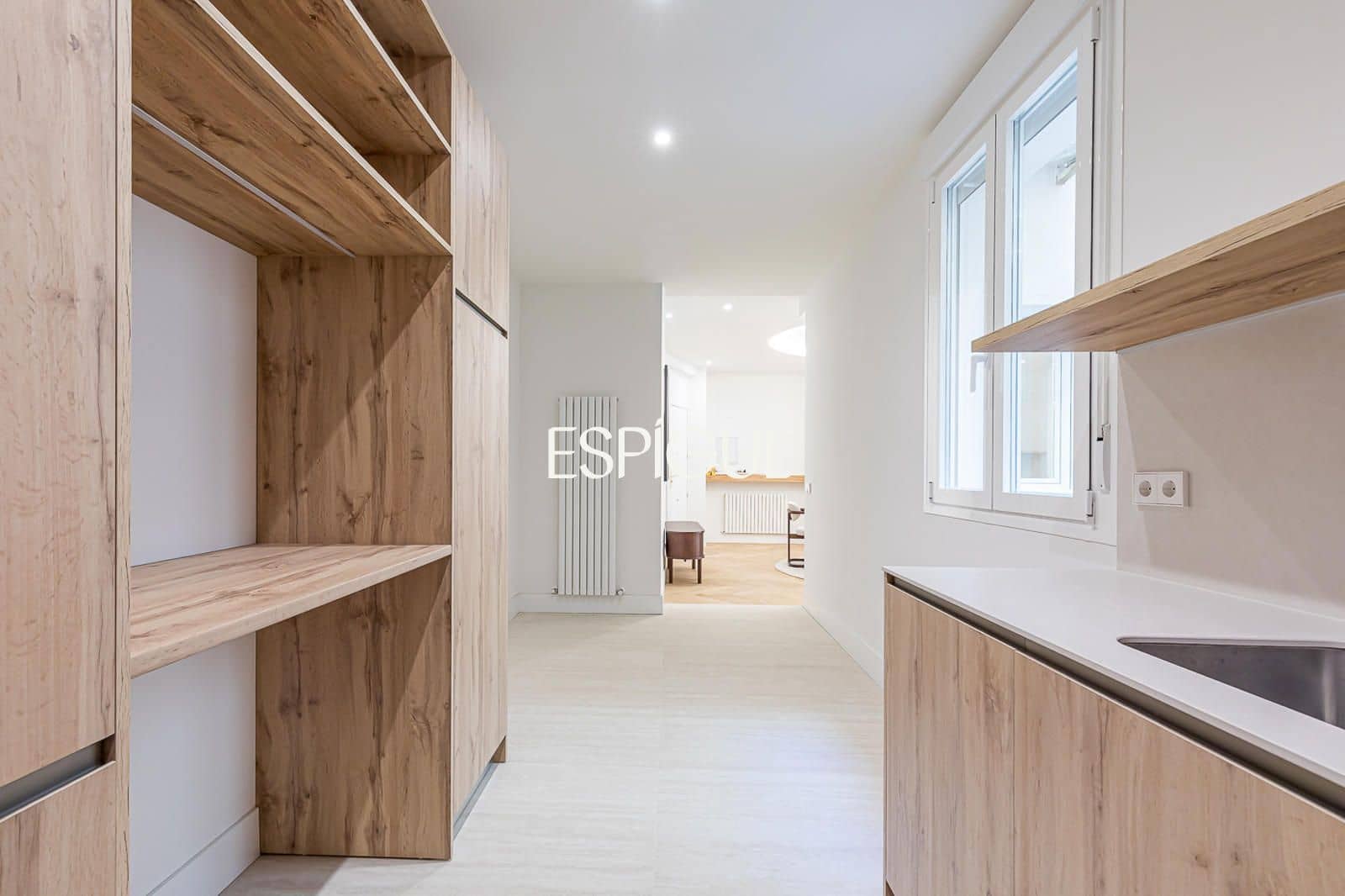 3 bedroom Flat for sale in Madrid city - € 1,490,000 (Ref: 10165693)