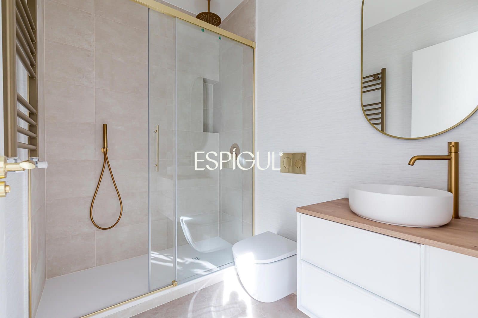 3 bedroom Flat for sale in Madrid city - € 1,490,000 (Ref: 10165693)