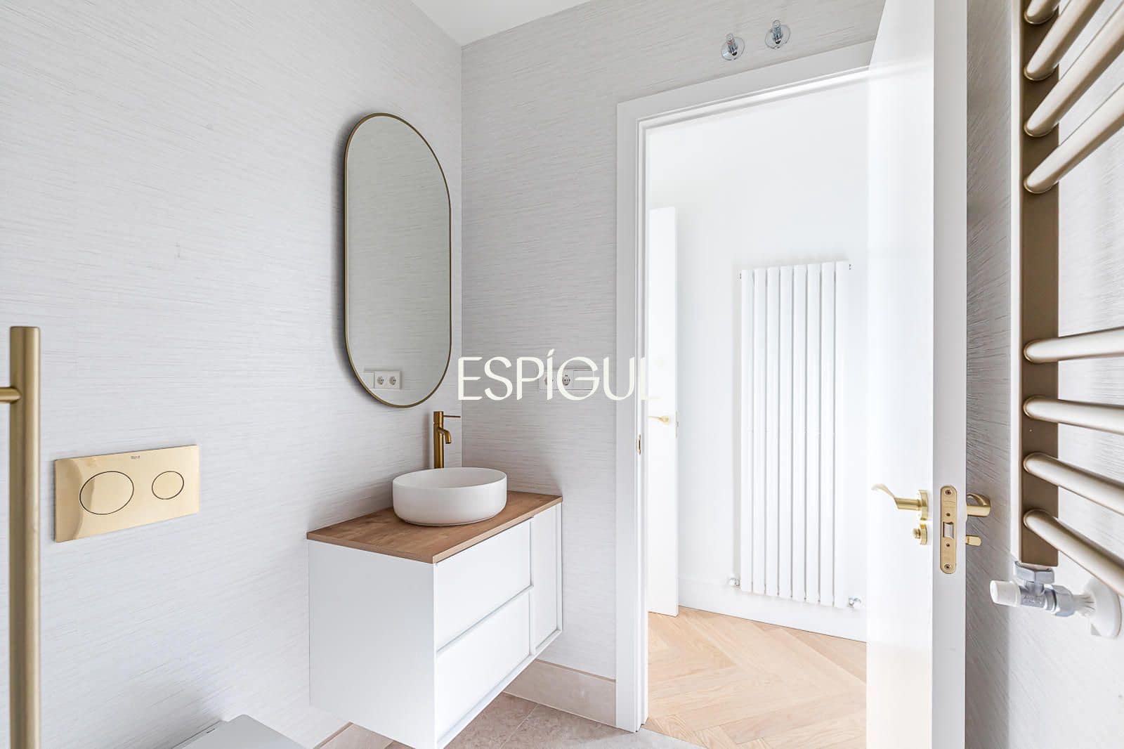 3 bedroom Flat for sale in Madrid city - € 1,490,000 (Ref: 10165693)