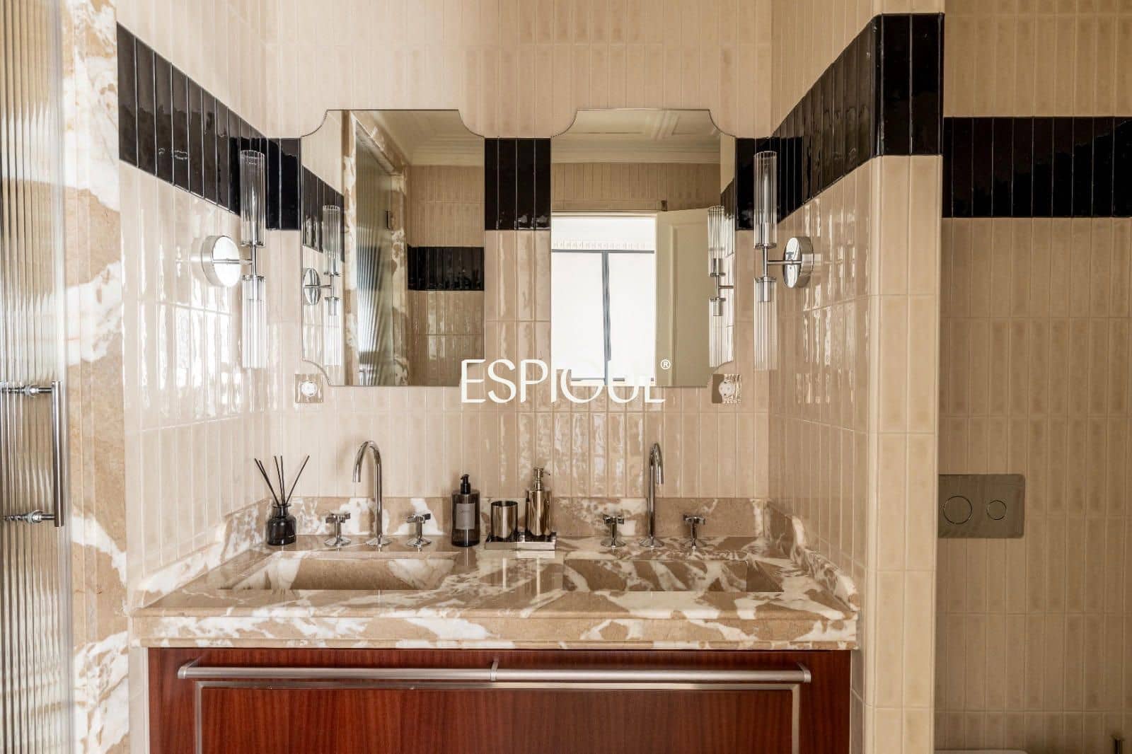 3 soveværelse Lejlighed til salg i Madrid by - € 2.950.000 (Ref: 10167535)