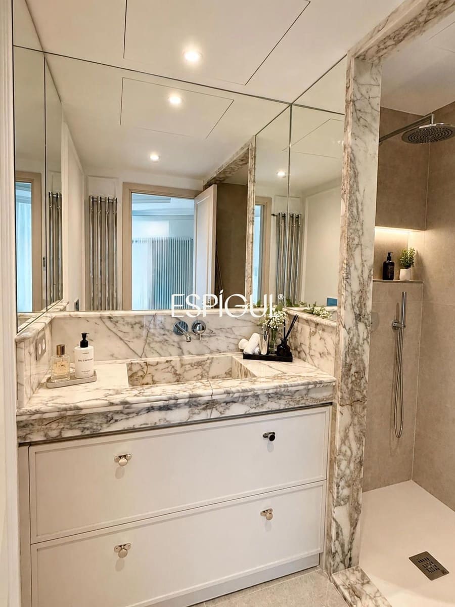 3 bedroom Flat for sale in Madrid city - € 2,600,000 (Ref: 10167536)