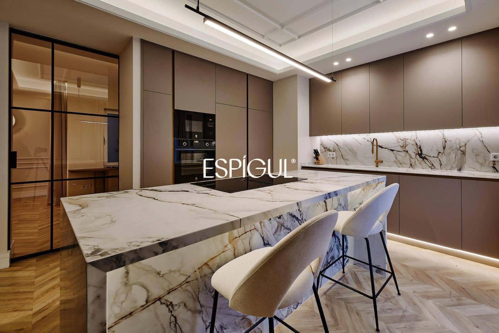 3 soveværelse Lejlighed til salg i Madrid by - € 2.099.000 (Ref: 10169317)