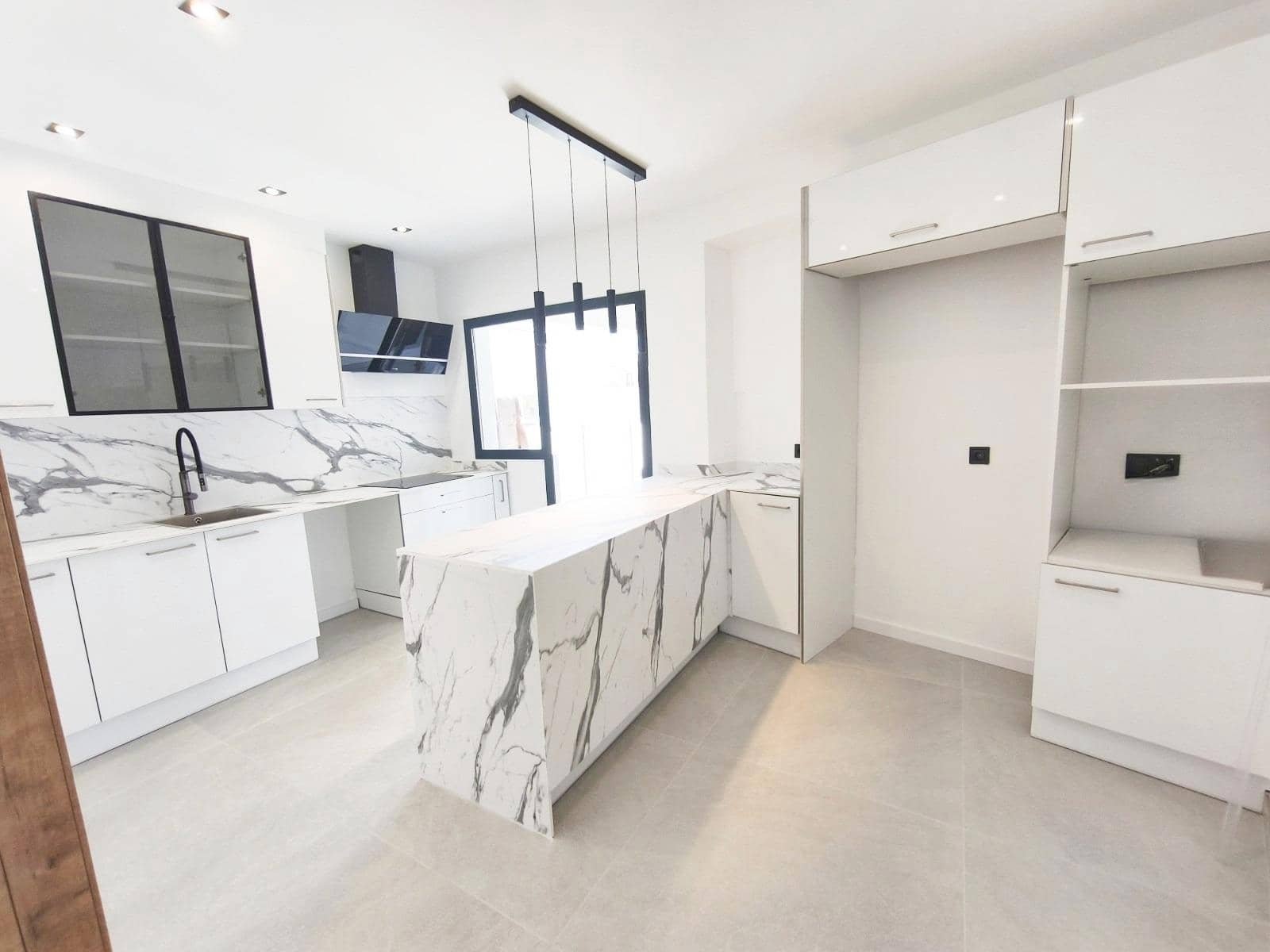 Chalet de 6 habitaciones en Palma de Mallorca en venta con garaje - 1.100.000 € (Ref: 10022986)