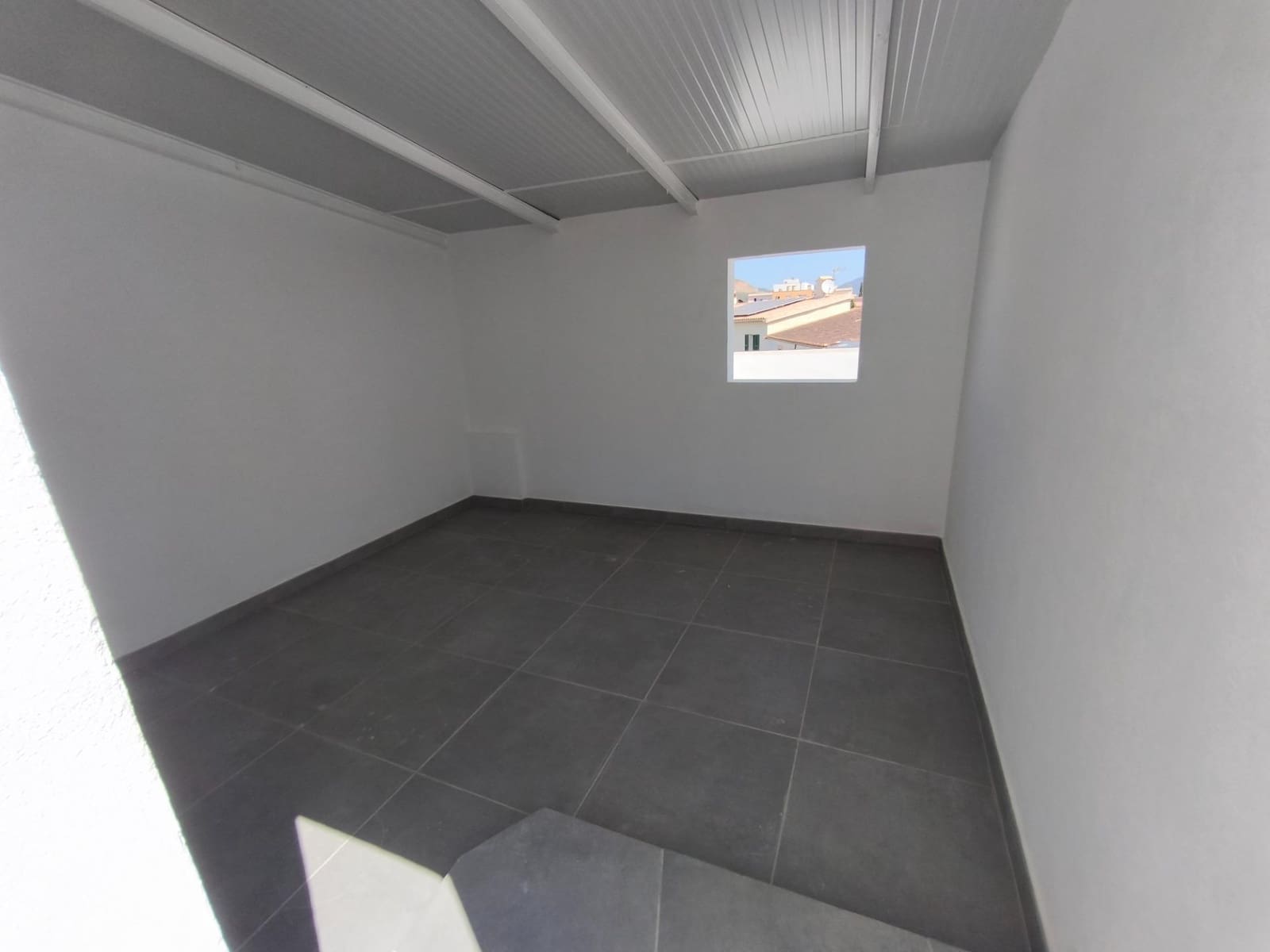 Chalet de 6 habitaciones en Palma de Mallorca en venta con garaje - 1.100.000 € (Ref: 10022986)